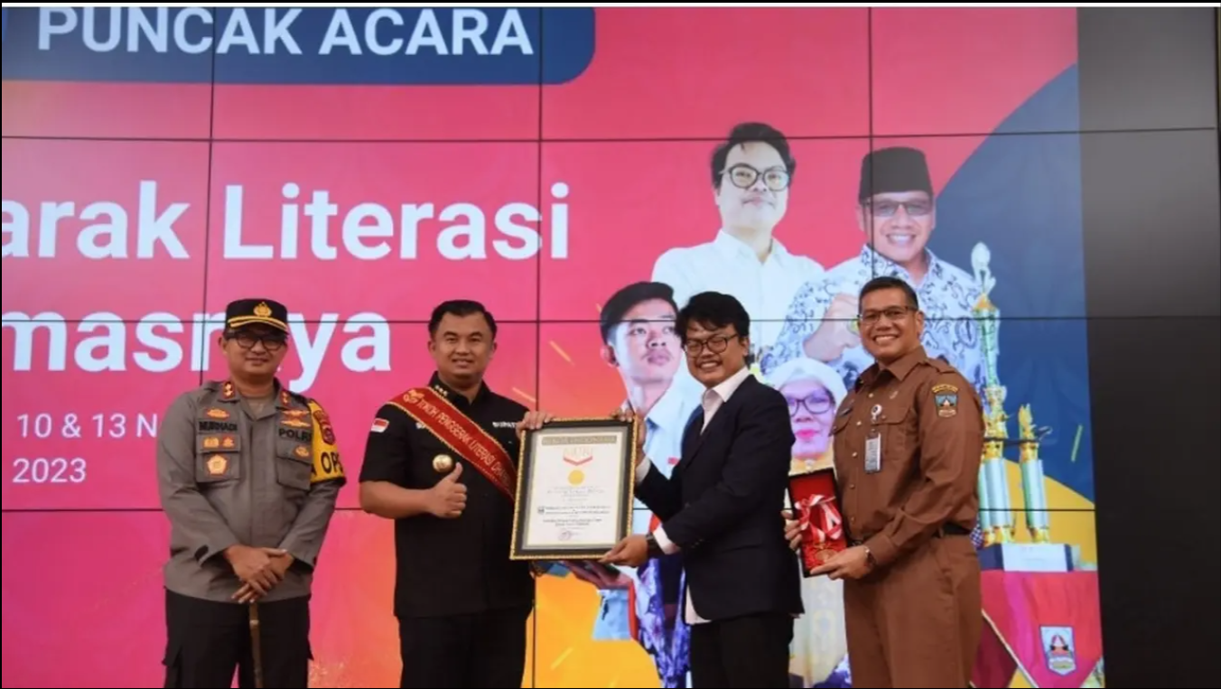 Sumarak Literasi Dharmasraya 2023 Sukses Pecahkan Rekor MURI