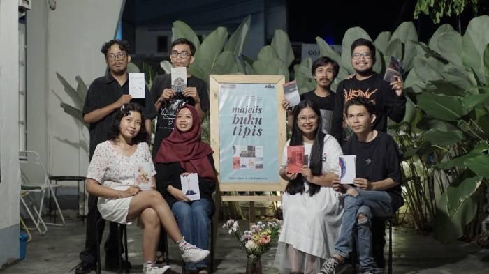 Komunitas Akarpohon Gelar Majelis Buku Tipis, Delapan Penulis Bicara Proses Kreatif